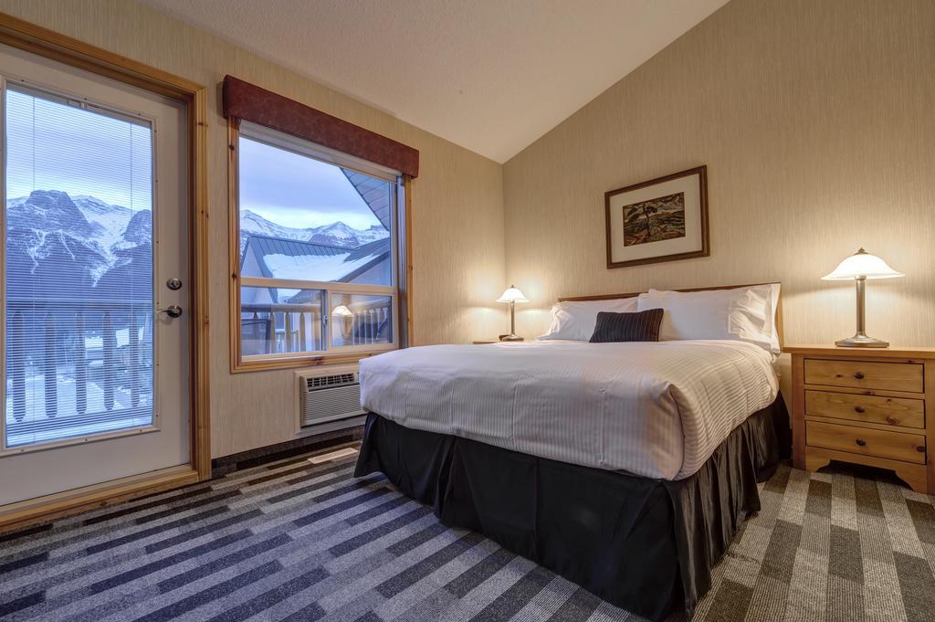 Inn Of The Rockies キャンモア 部屋 写真