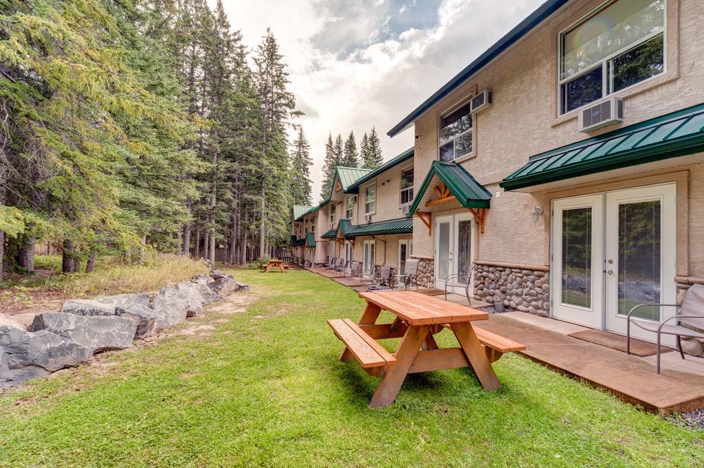 Inn Of The Rockies キャンモア エクステリア 写真