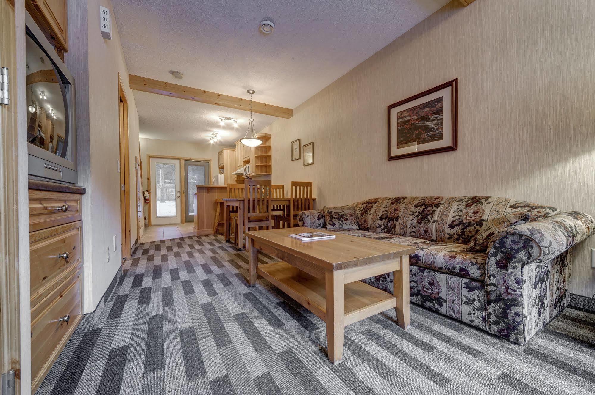 Inn Of The Rockies キャンモア エクステリア 写真